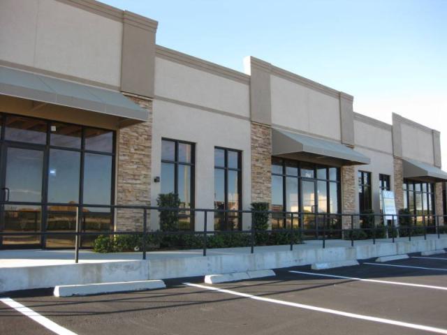 2270 E SR 50 (Legends Way Retail Center)