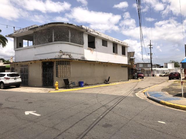 Toa Alta Corner Mixed-Use Property - FOR SALE