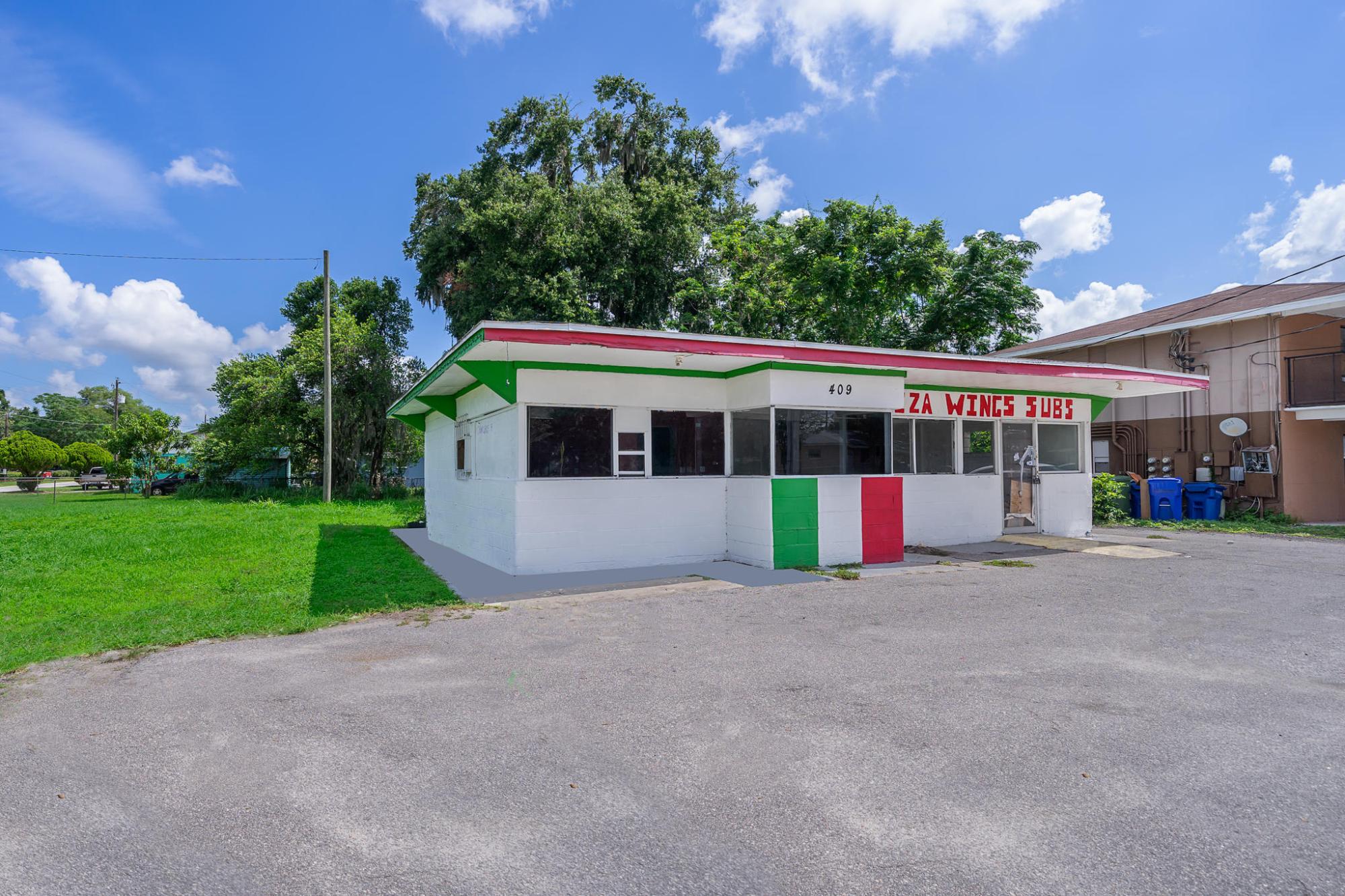 Free Standing Restaurant Building