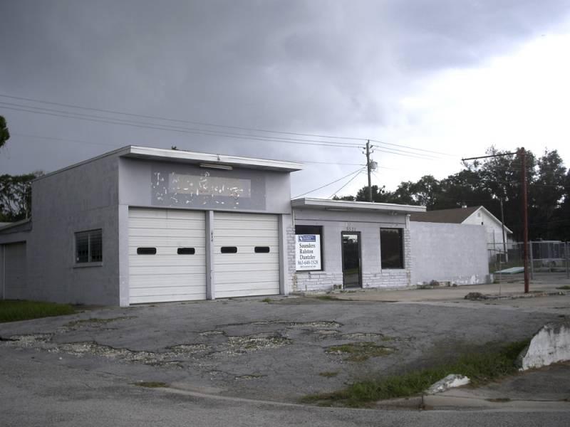 Highland City COmmercial Building