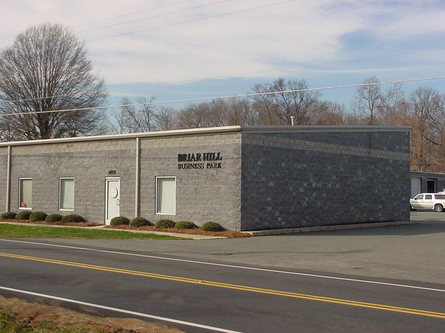 Briar Hill Flex Condo