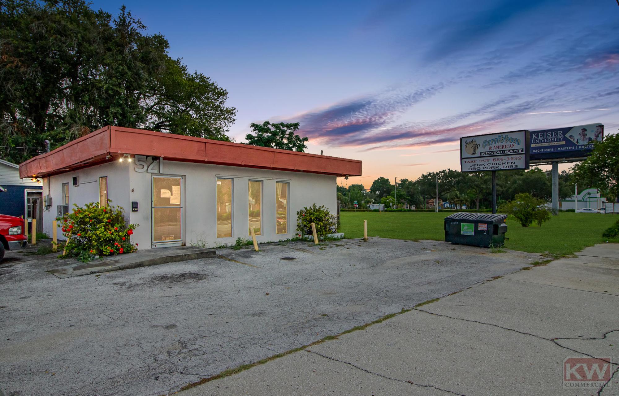 Restaurant Building with Duplex