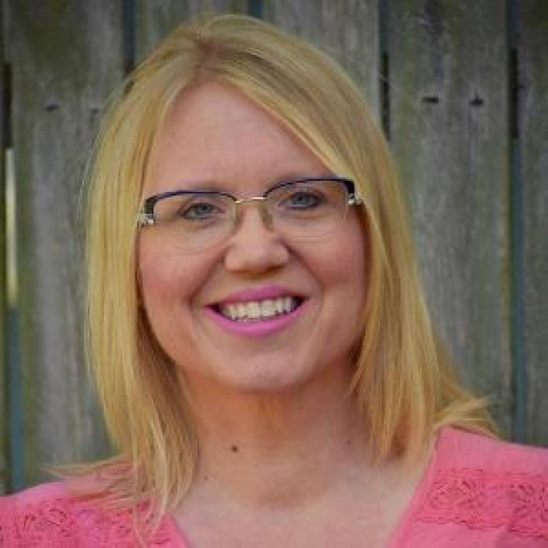 Carrie Lichon
