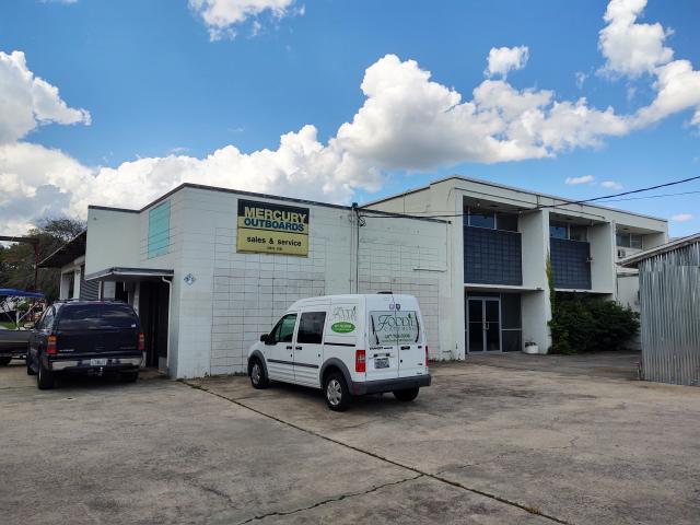 Downtown Orlando Industrial Storefront