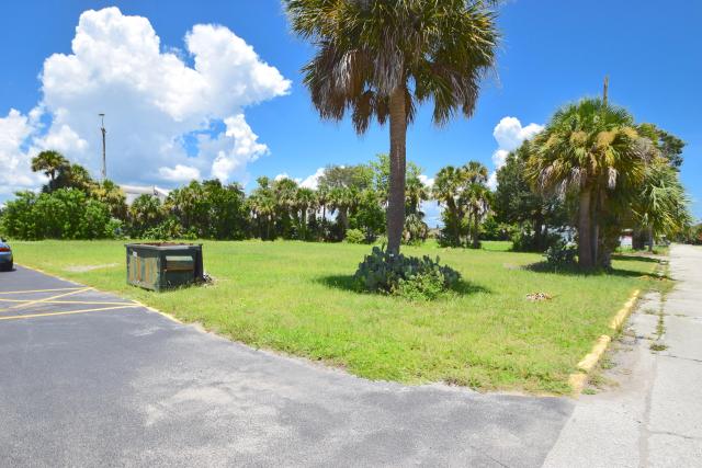435 Broad St, Titusville, Fl 32796