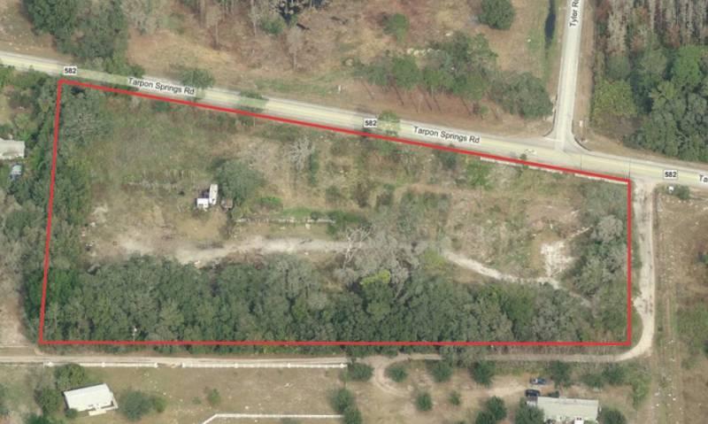5.68+- acres on Tarpon Springs Road