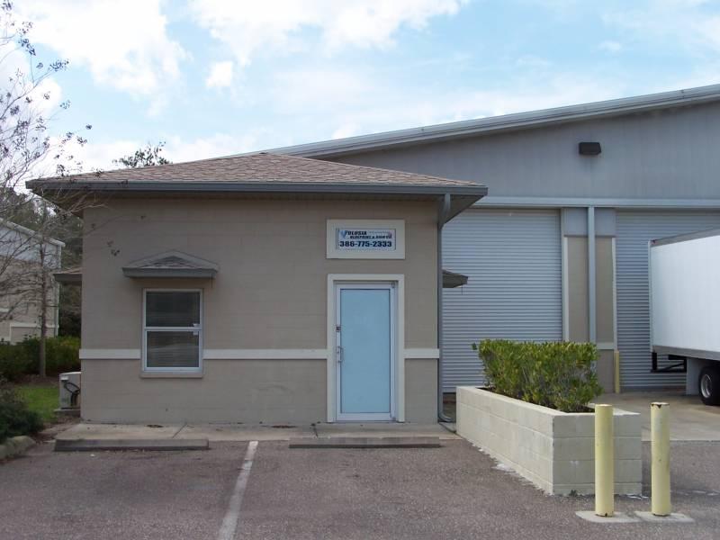 High-Bay Office/Warehouse Condo