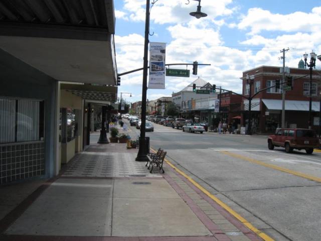 Downtown Deland Retail Space