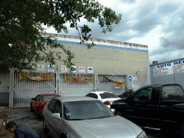 2334 SW 56 Ave