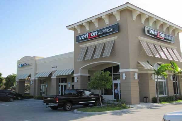 Coral Creek Plaza