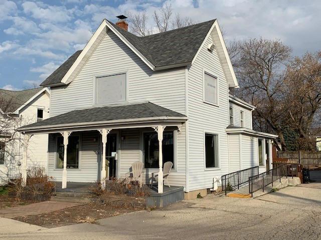 Office / Retail in Huntley