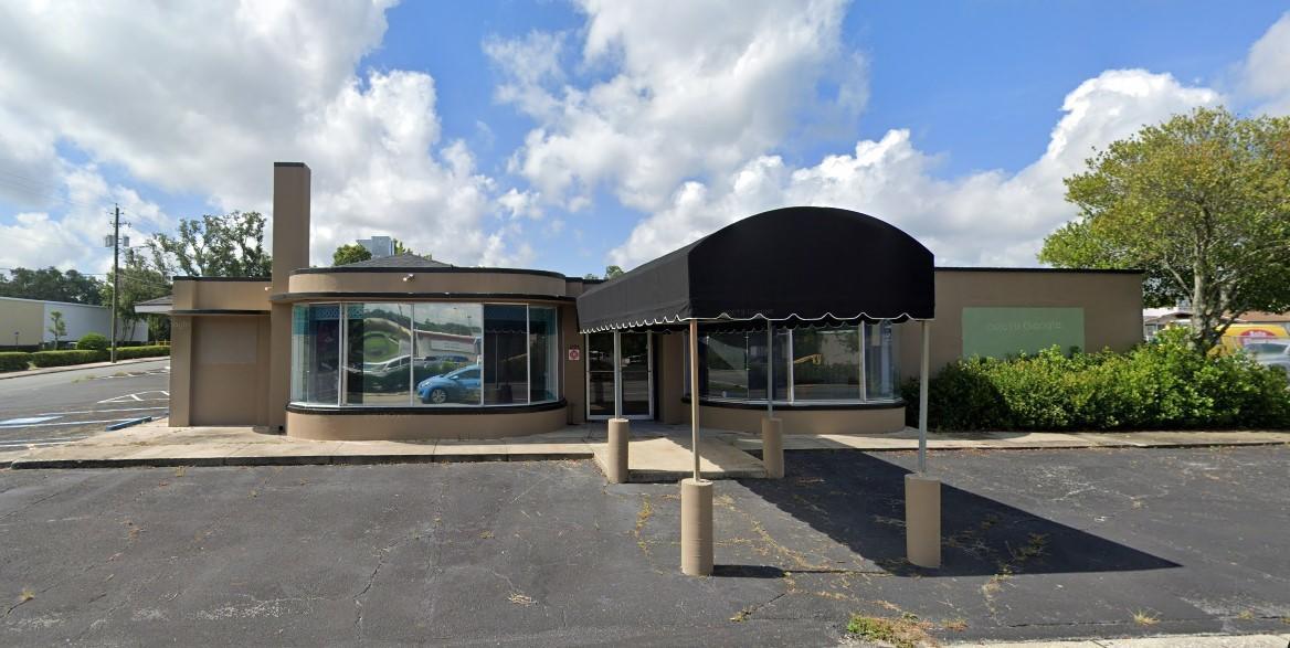 1295 East Main Street