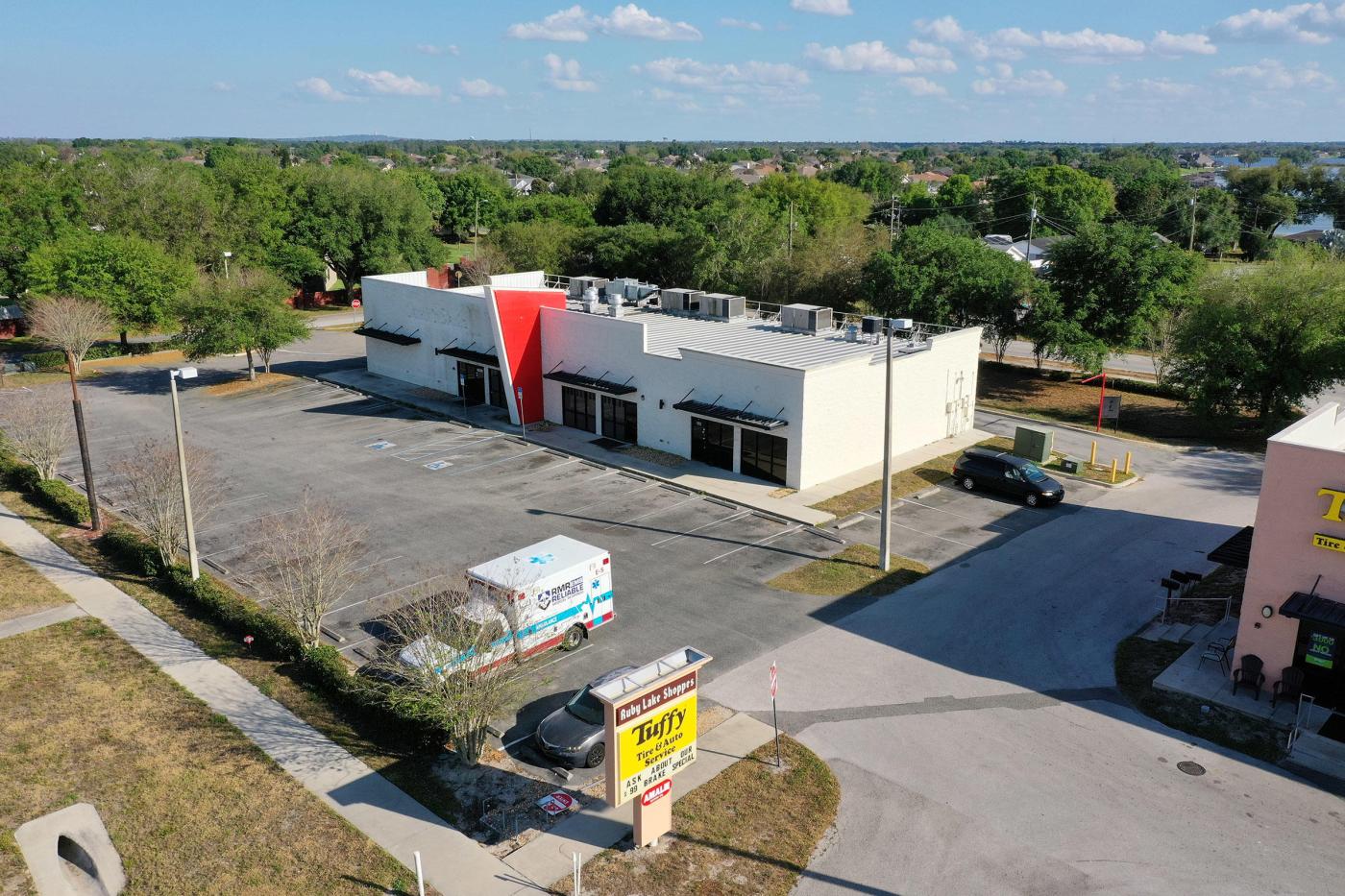Cypress Gardens Blvd Retail Building