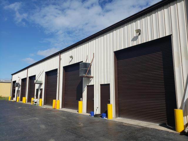 Multi-Bay Warehouse For Sale