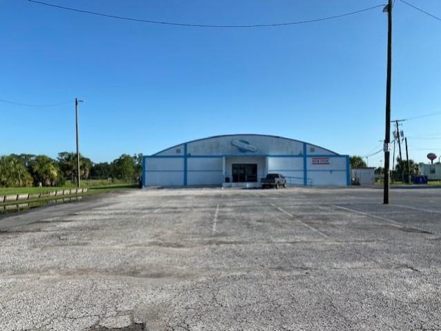 14,710 SF building on 1.8 Acres - M Zoning