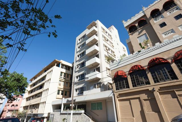 42-Key Hotel in Miramar FOR SALE