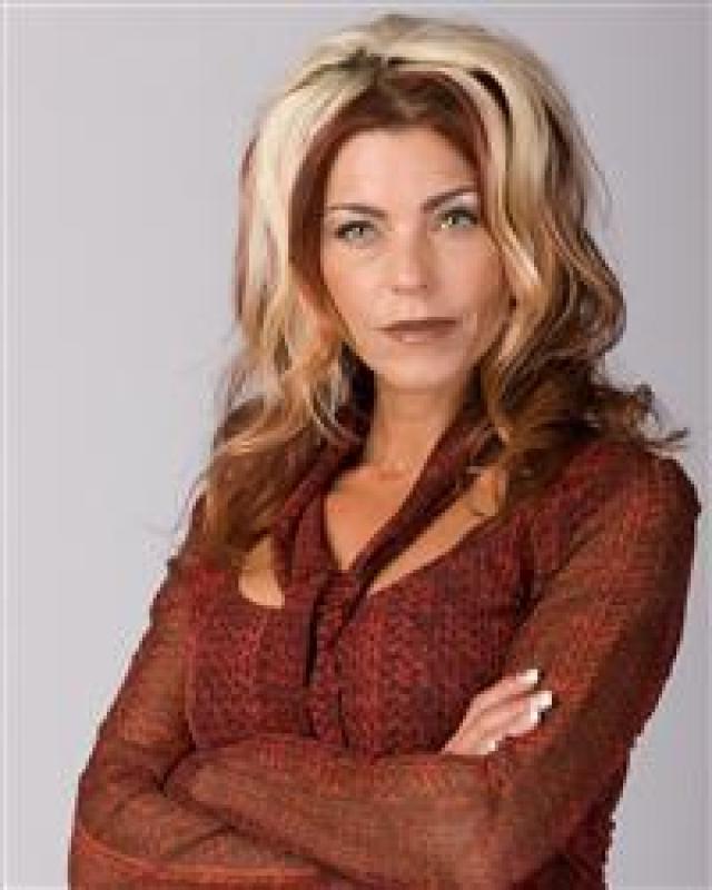Lesa Garza
