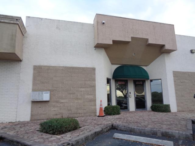 For Sale Office/Warehouse Space 1,850 SF