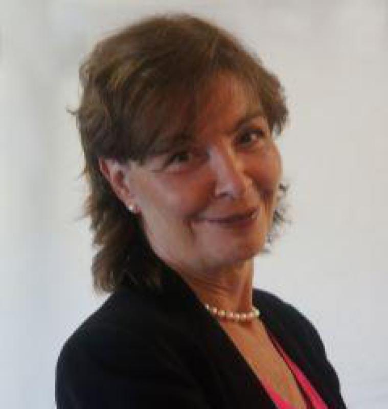 Lisa Leonard