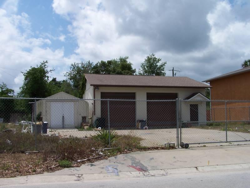 Small Free-Standing Industrial/Shop Building