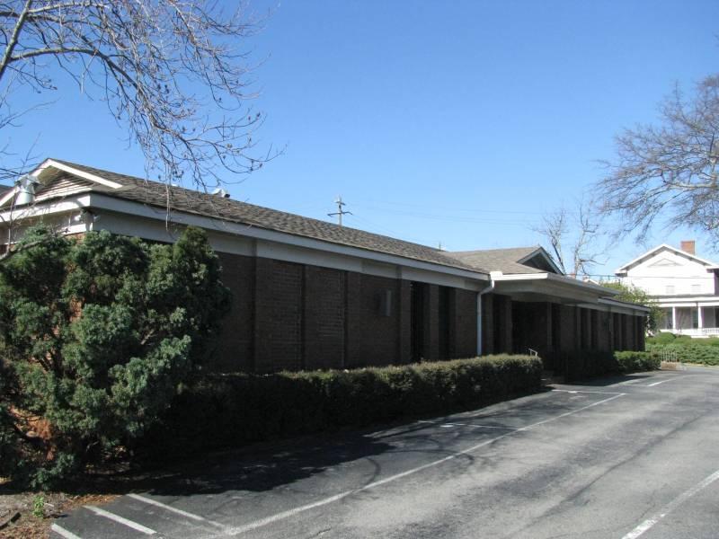 Former Medical & Surgery Center For Sale