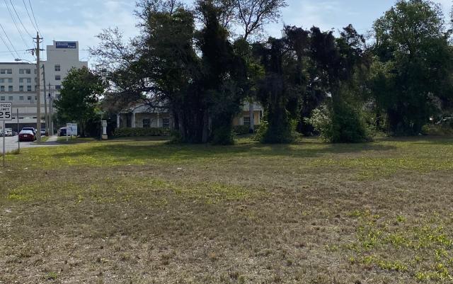 Prime Location Land in Medical/Professional