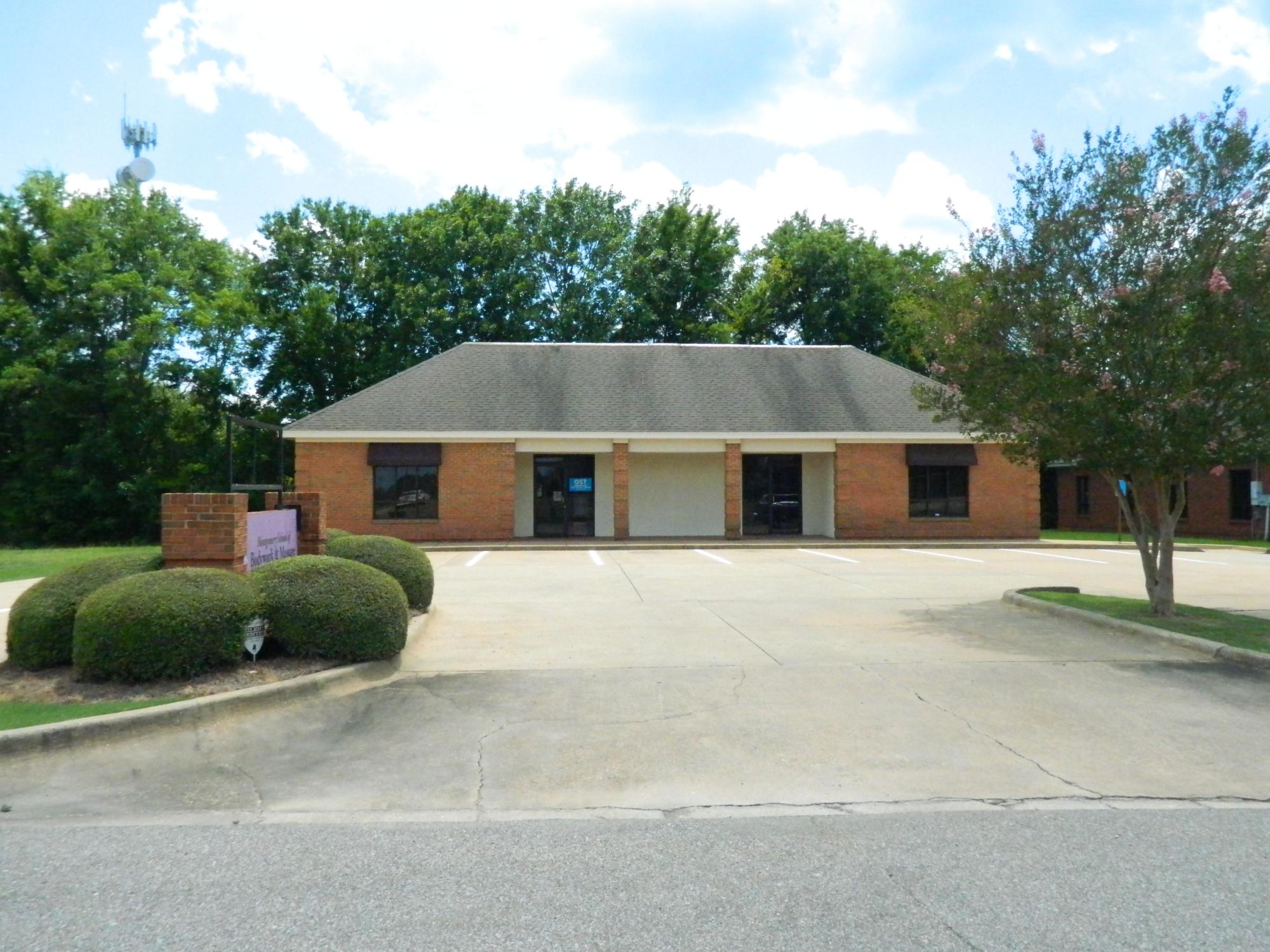 6765-6767 Taylor Circle