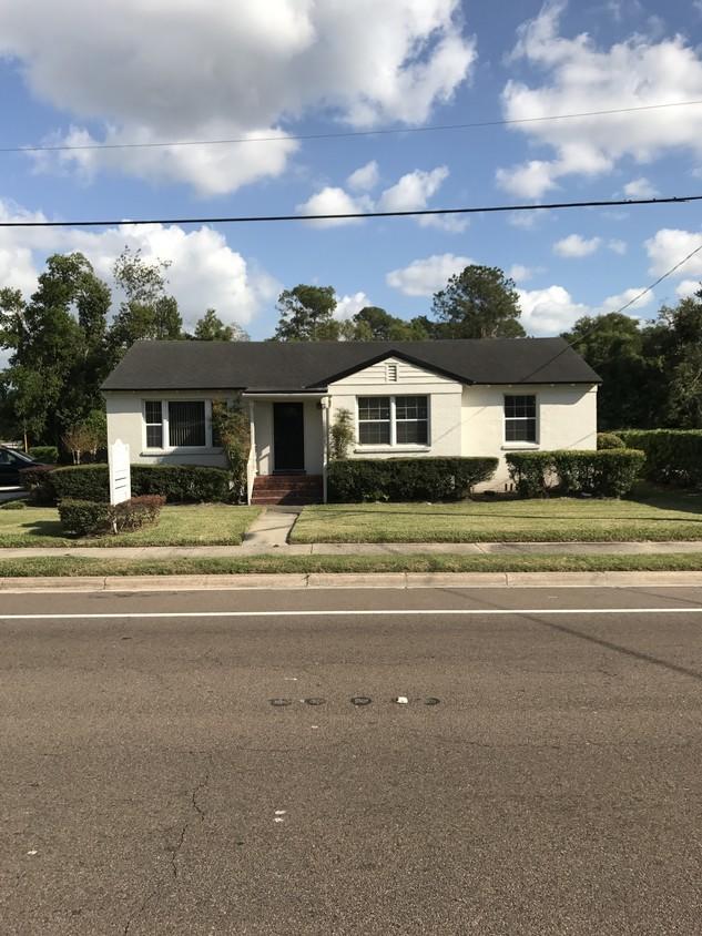 Freestanding Building For Sale - Zoned CRO