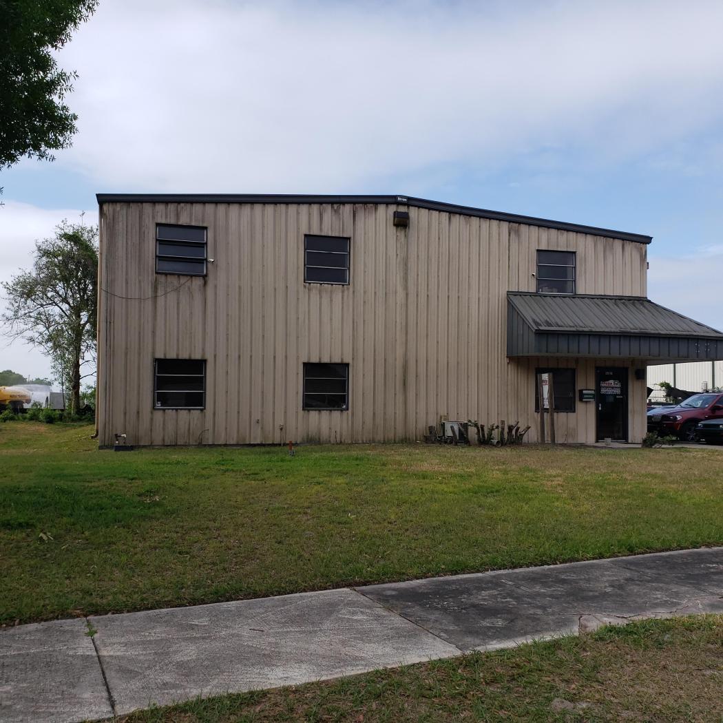 6,478 Office Warehouse Pemberton