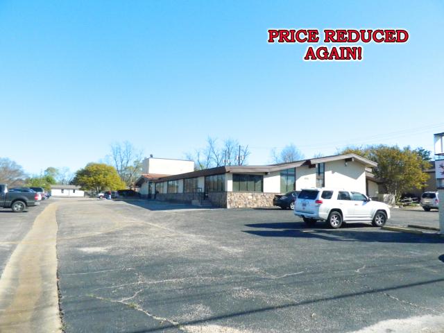 4135 Atlanta Highway