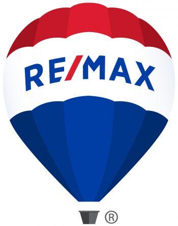 DeAnna Carlson logo