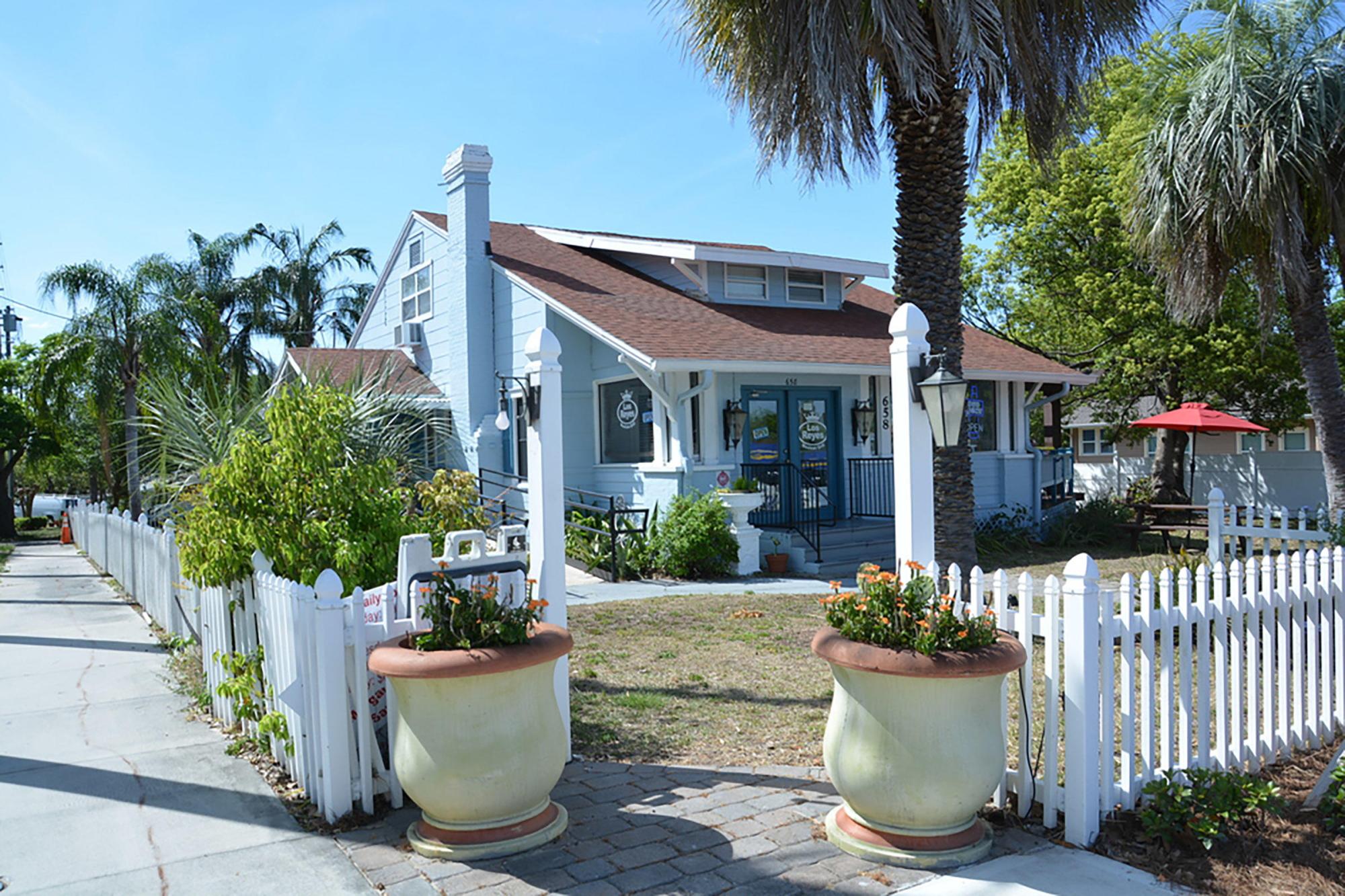 658 West Ave, Clermont