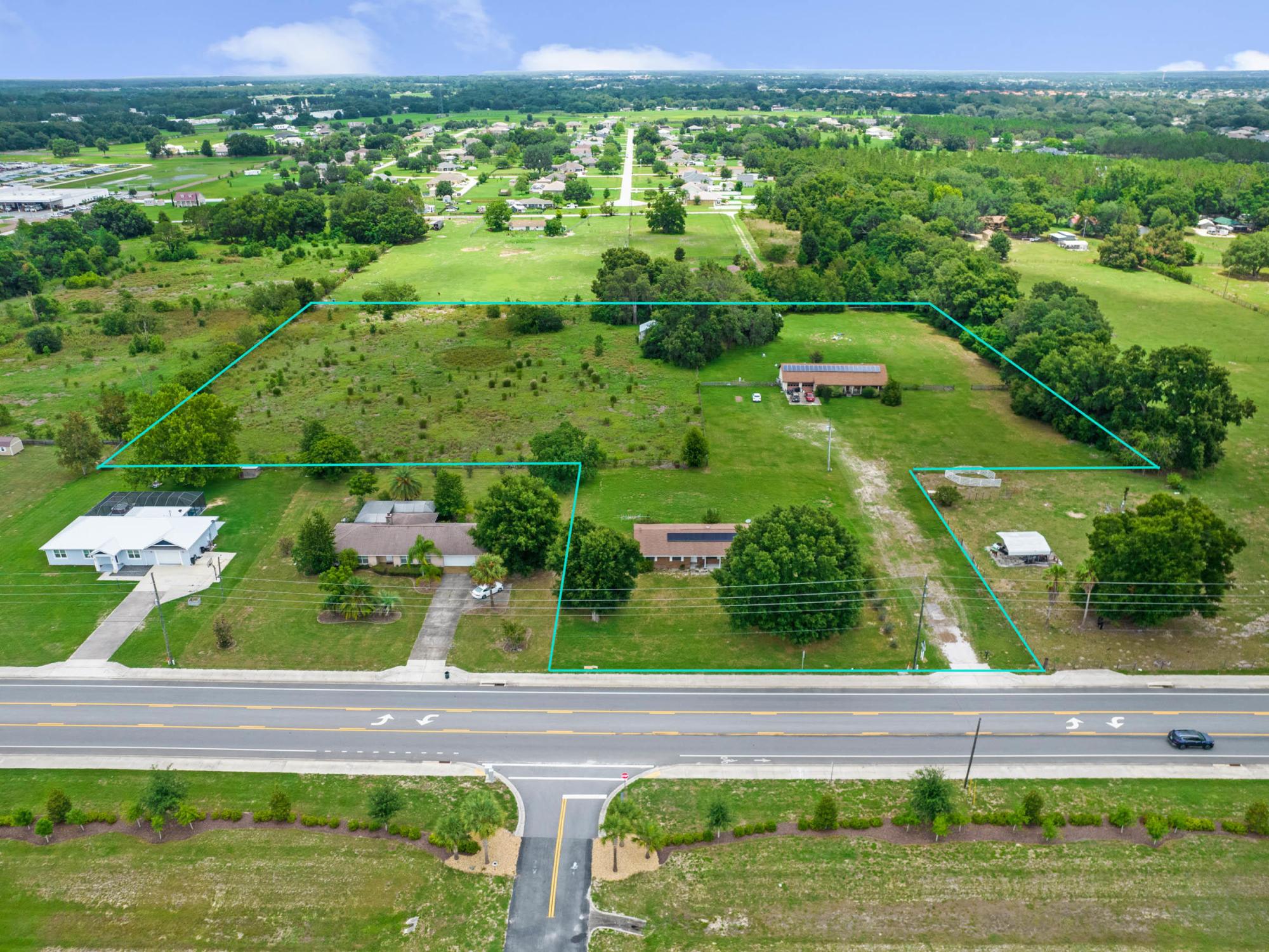 2 Homes on 7.48 Acres on CR 462 in Wildwood