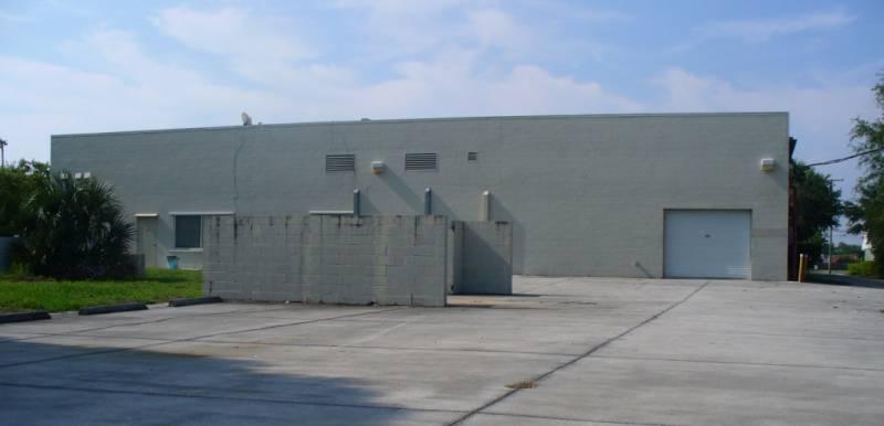 22,000 +/- Retail Building on US 192