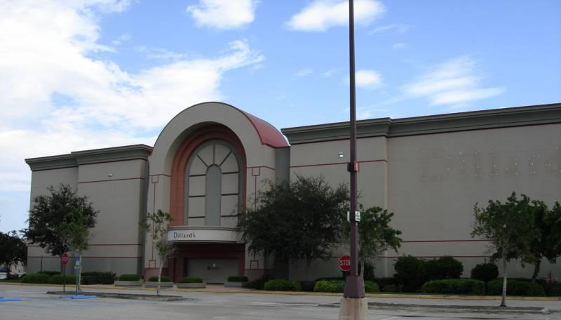 Former Dillard's at the Boynton Beach Mall