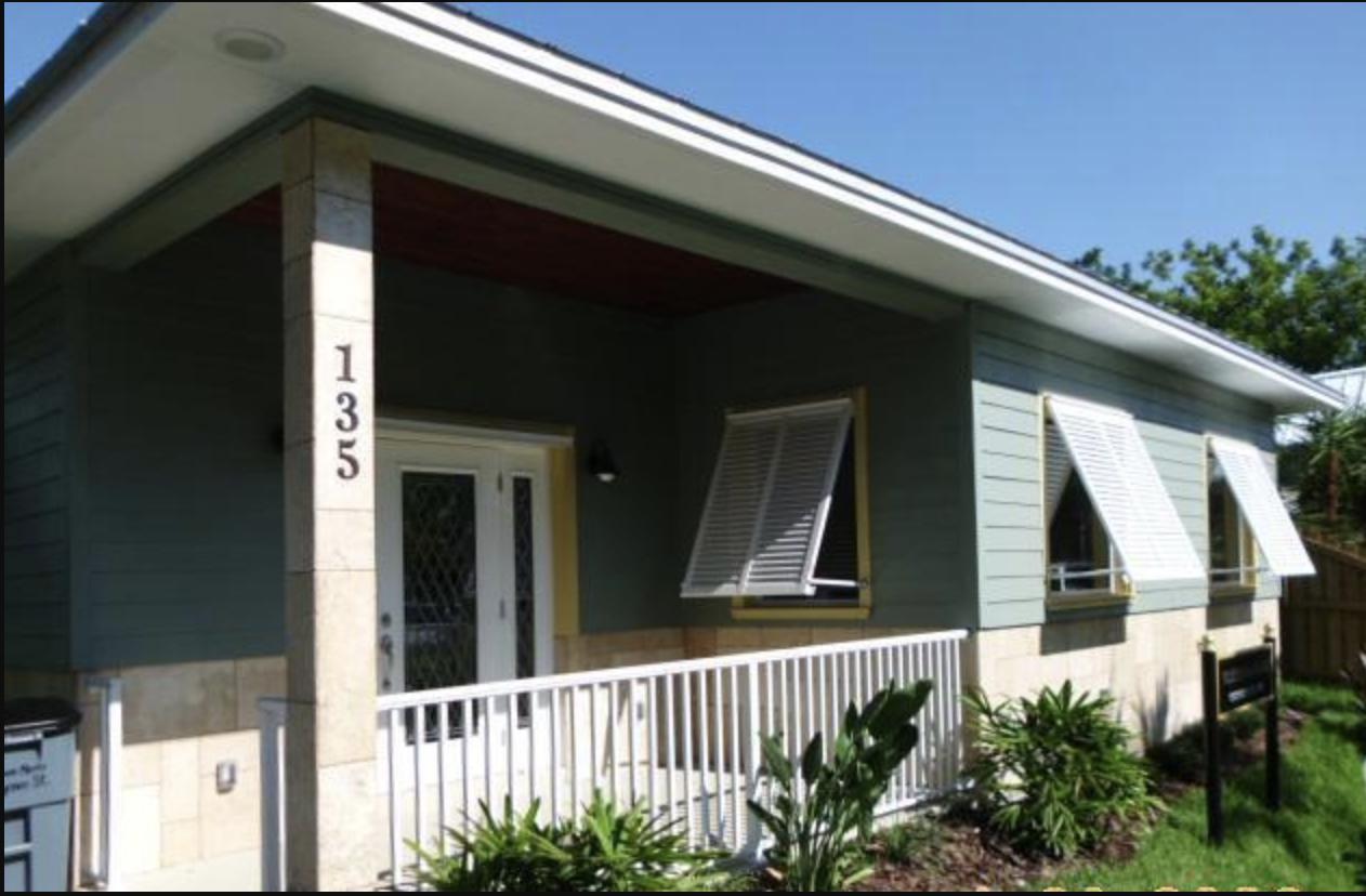 Freestanding Office for Sale