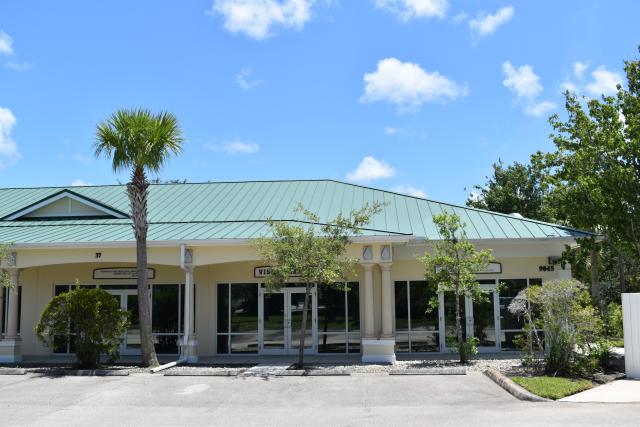 2,908 SF Americana Office For Sale