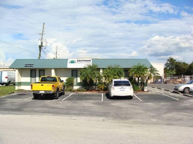 17,140 SF Industrial Warehouse for Sale/Lease