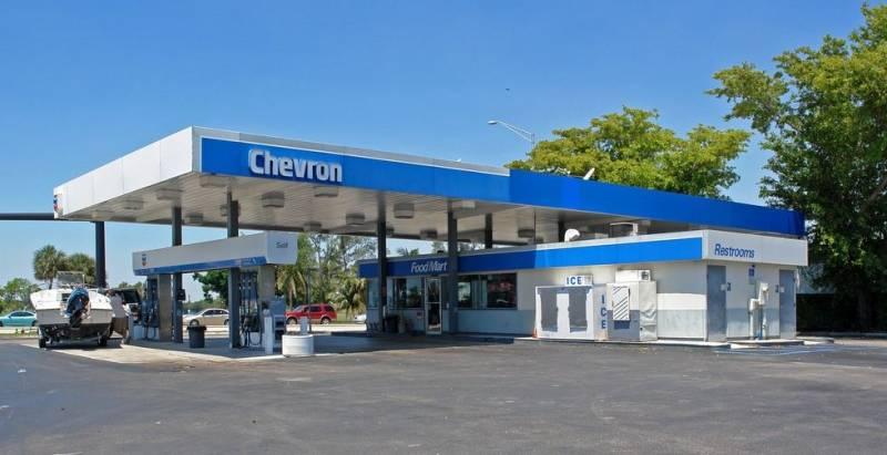 Causeway Chevron