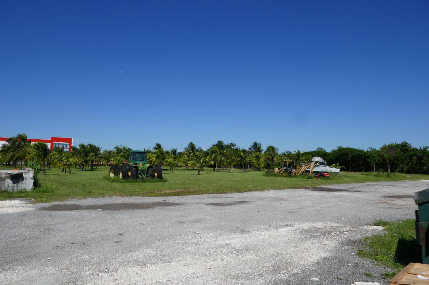 Campbell Drive-Tract B - Last Parcel!