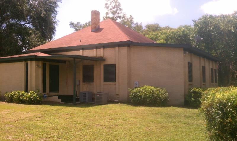BANK OWNED OFFICE  CENTRAL LAKELAND HISTORIC