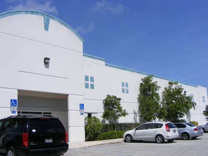 Coral Springs Office/ Warehouse Facility