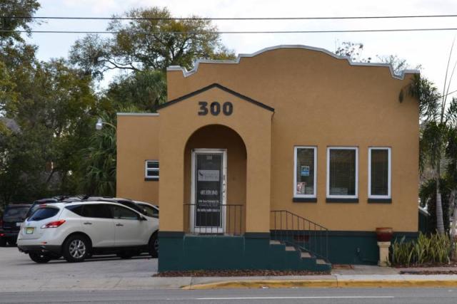 Highly Visible Free Standing Building