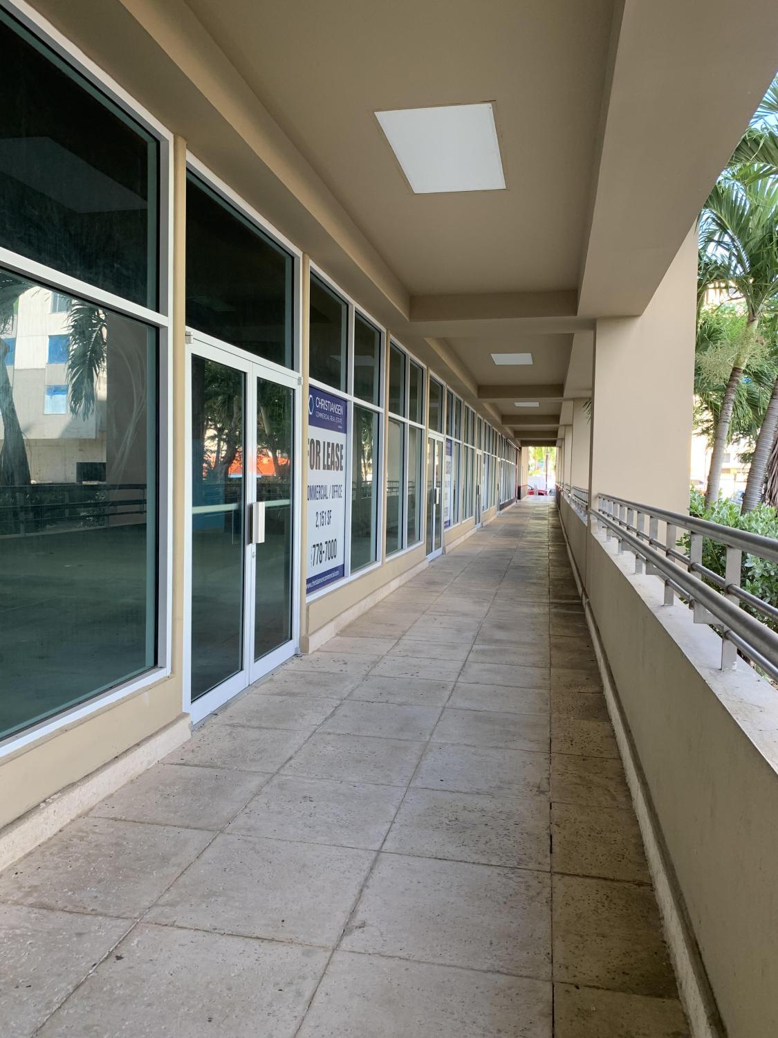 Isla Verde Parking - FOR LEASE