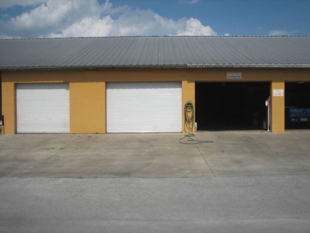 Commercial Building on W. Main St. - Leesburg
