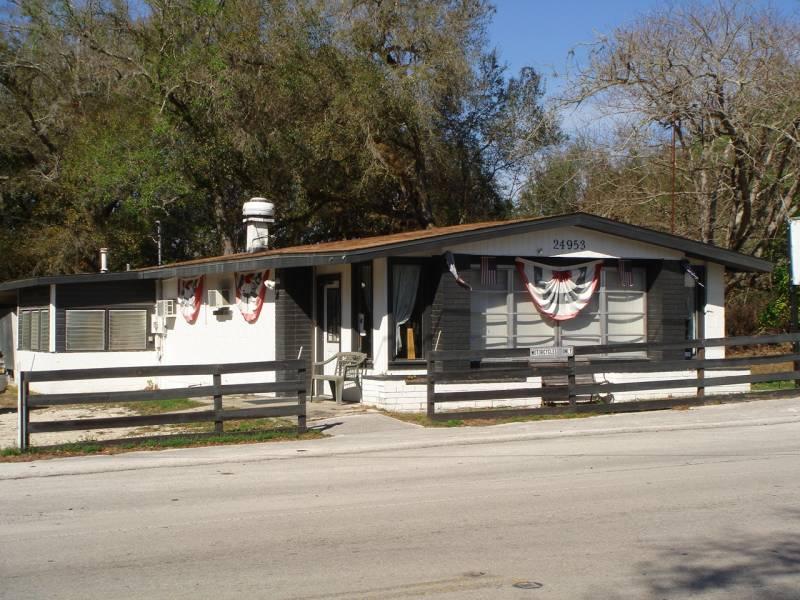 FORMER LULU'S ALL AMERICAN CAFE