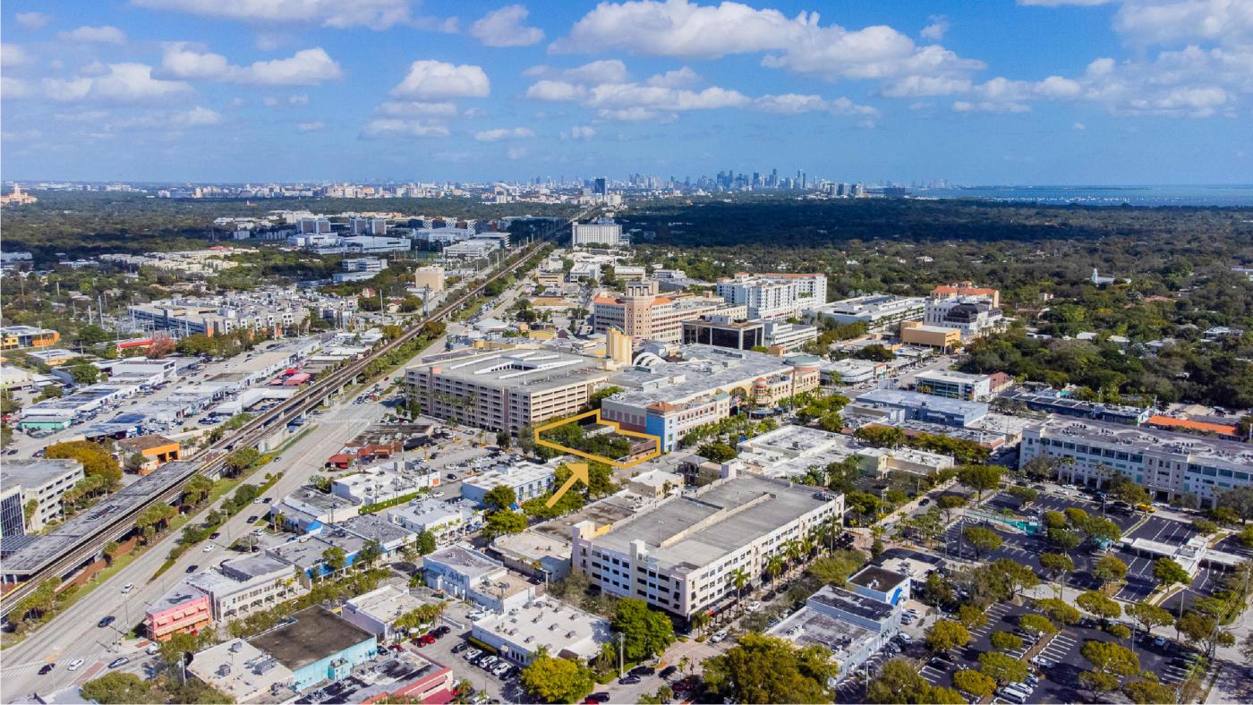 Corner Parcel in City of South Miami (Miami)