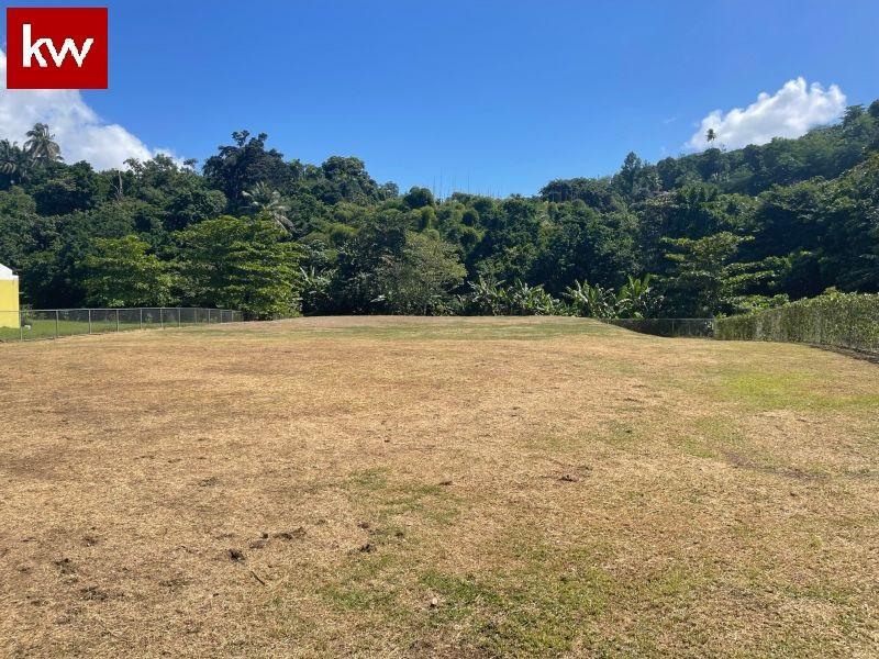 Bo. Camarones, Terreno en Guaynabo