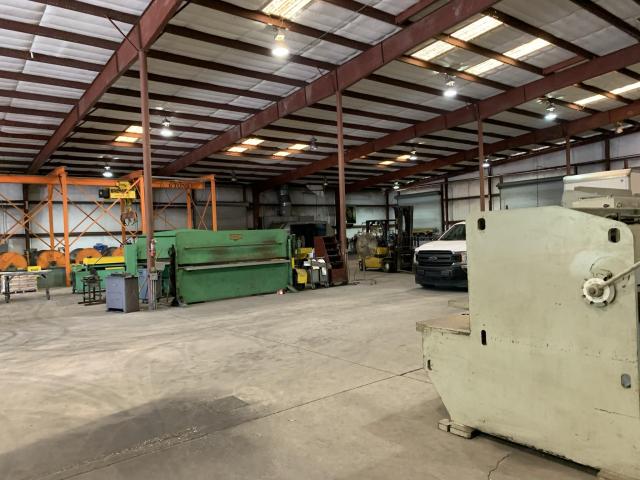 Tampa East Industrial Building for Sale