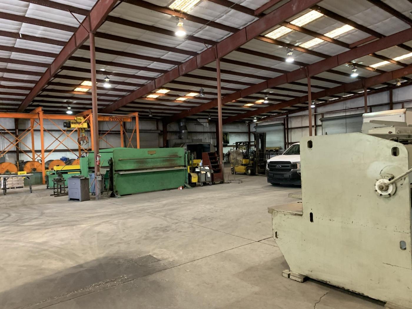 Tampa East Industrial Building for Sale